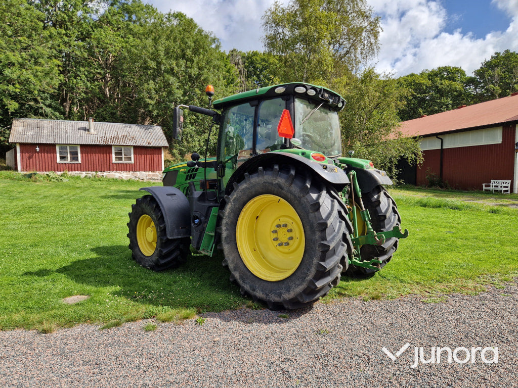Traktor John Deere 6155R