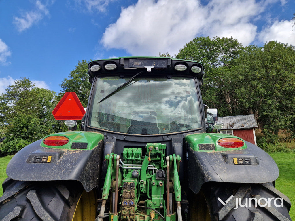 Traktor John Deere 6155R