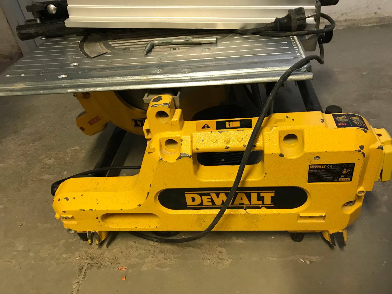 Dewalt Gersåg DW 743