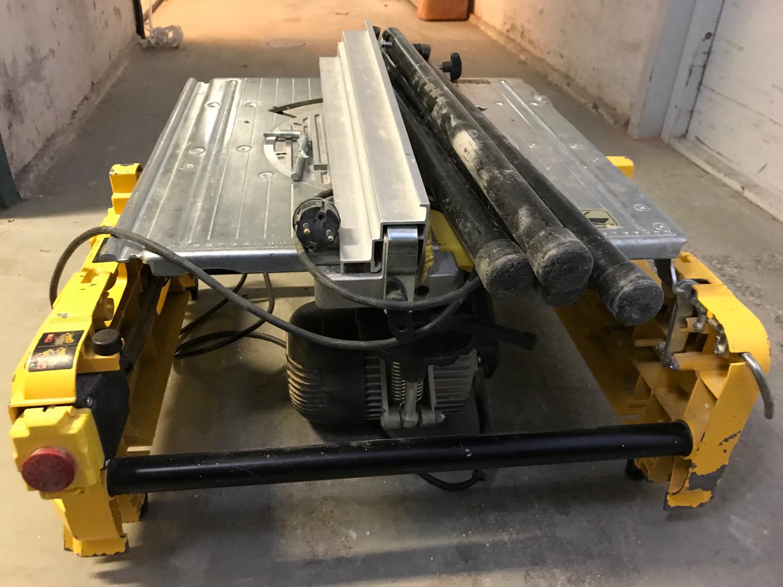 Dewalt Gersåg DW 743
