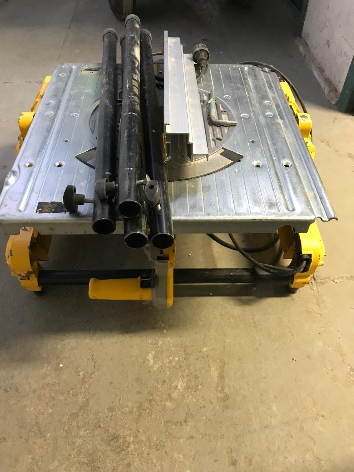 Dewalt Gersåg DW 743