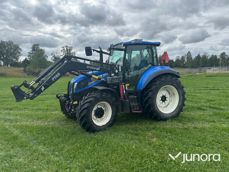New Holland T5. 95 med vreten lastare