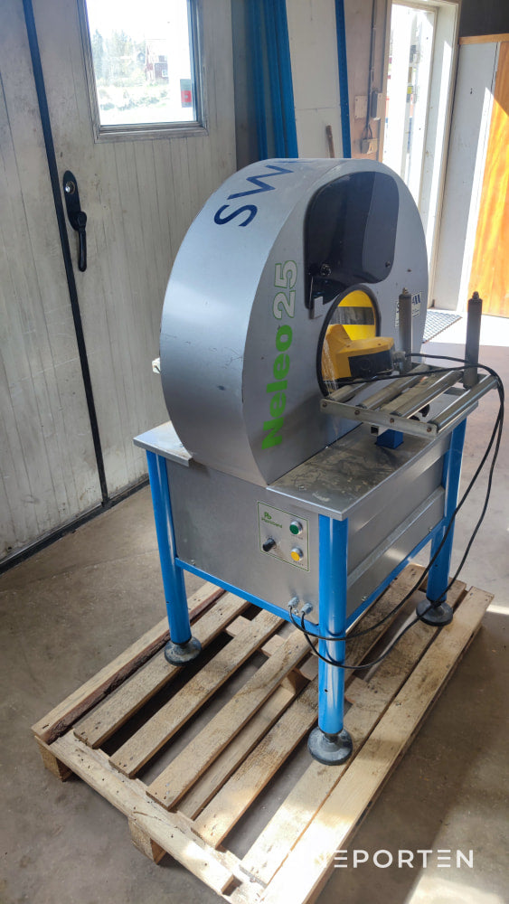 Inplastningsmaskin Neleo 25