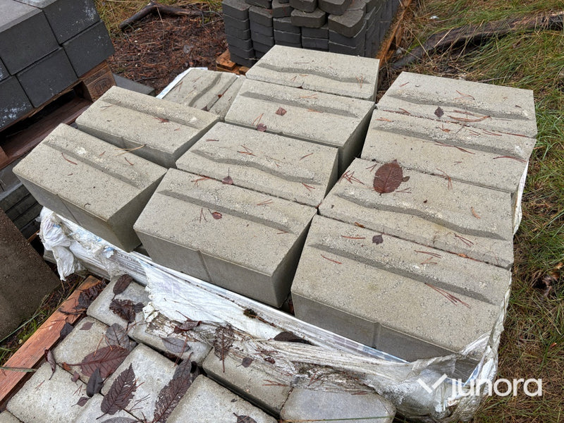 Murblock - Megawall, Garden