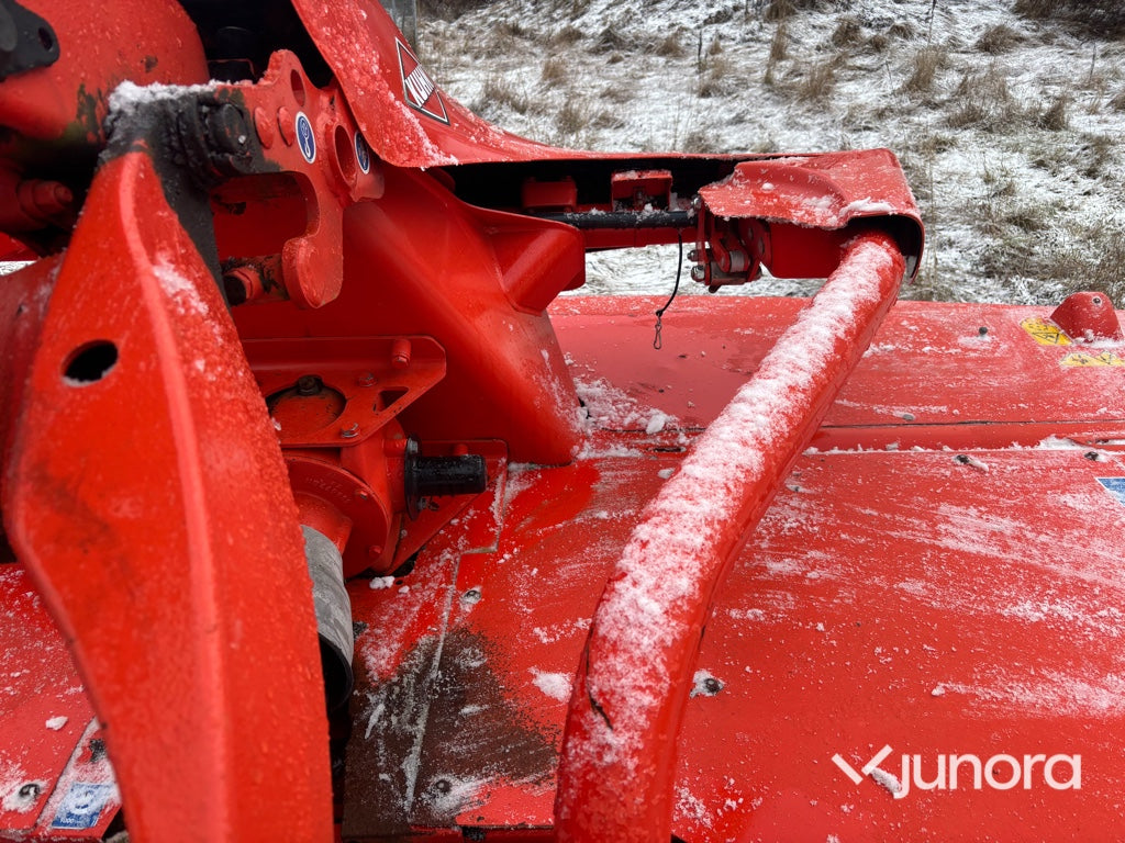 Frontslåtterkross - Kuhn FC 3525 DF‑FF
