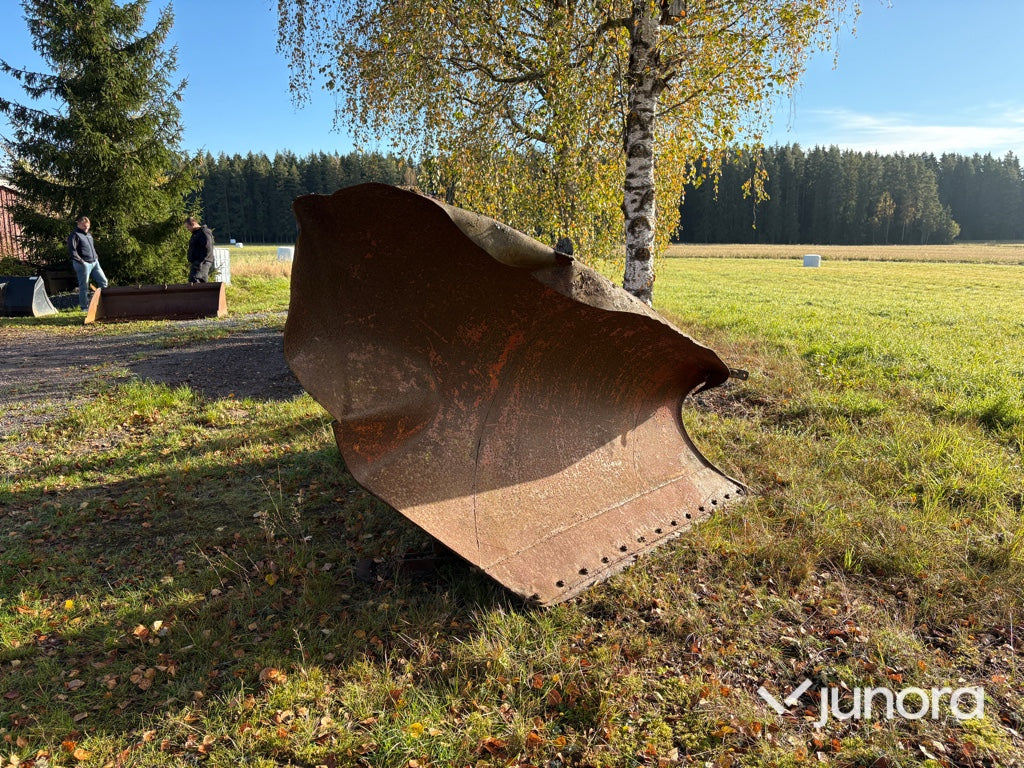 Vikplog Skattkärr