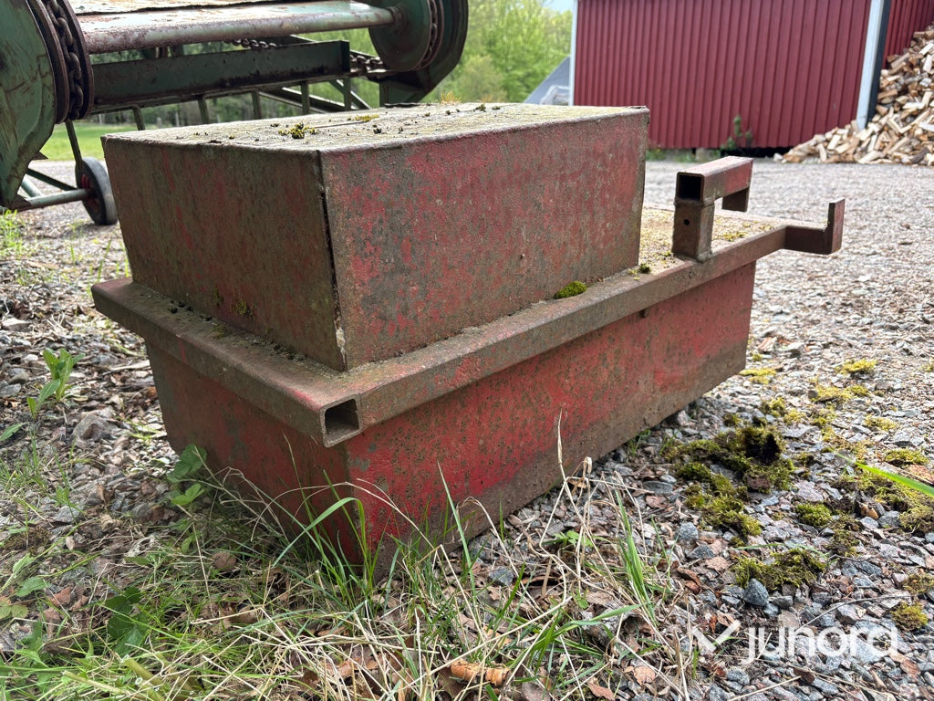 Motvikt - Betongvikt med lyftfästen