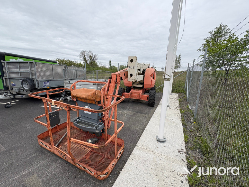 Bomlift JLG 450AJ