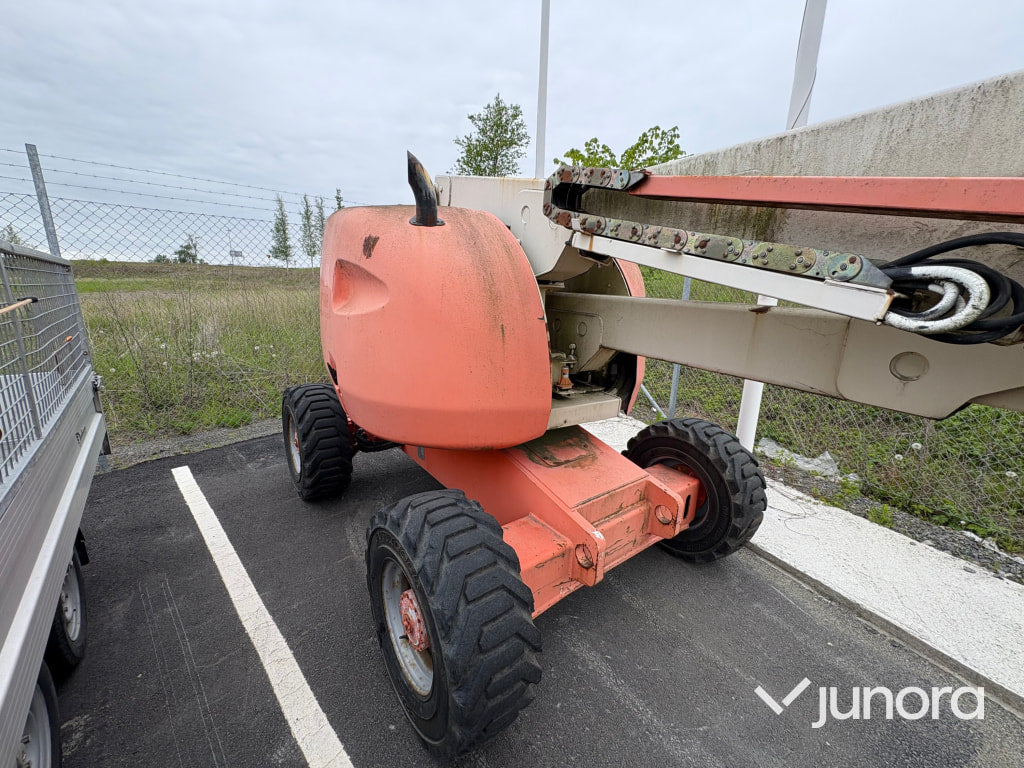 Bomlift JLG 450AJ