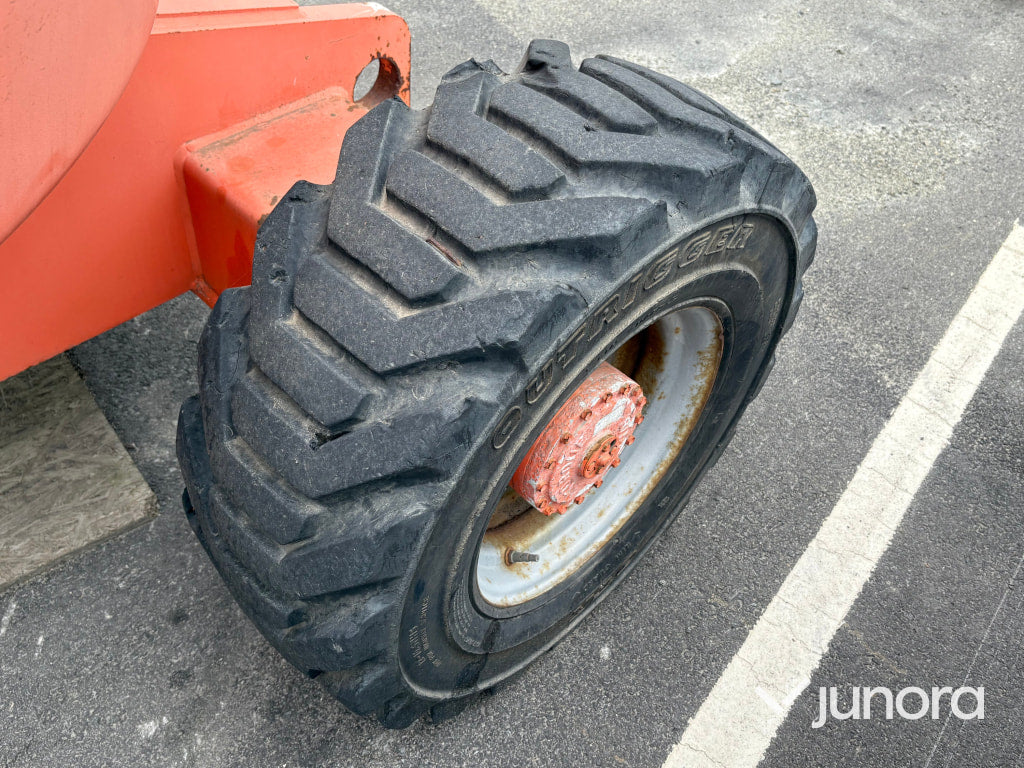 Bomlift JLG 450AJ