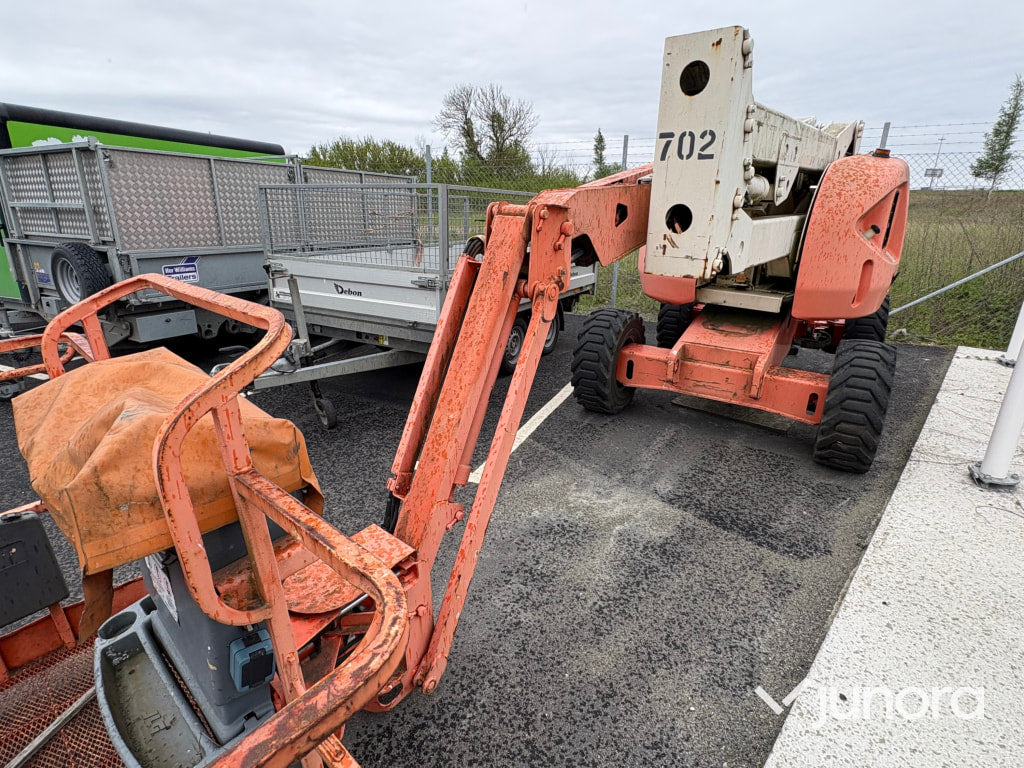 Bomlift JLG 450AJ