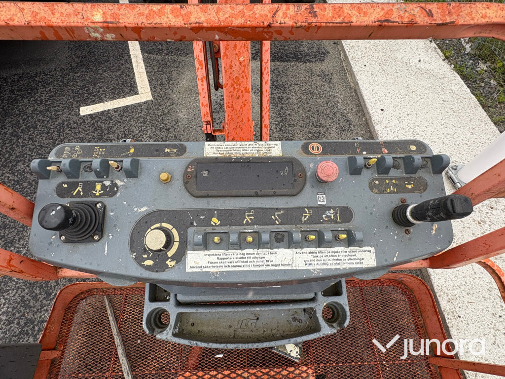 Bomlift JLG 450AJ