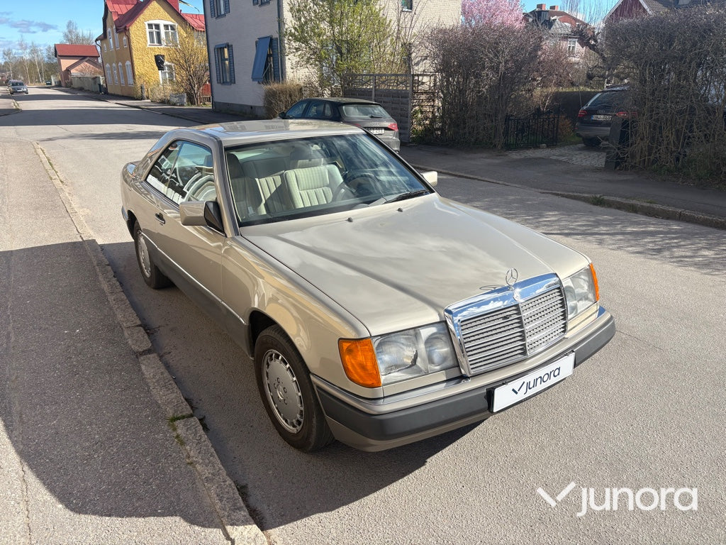 Personbil - Mercedes-Benz, 124, 300 CE