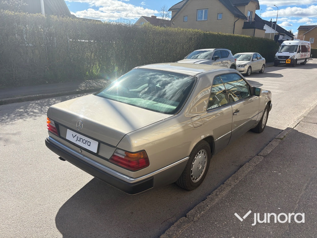 Personbil - Mercedes-Benz, 124, 300 CE