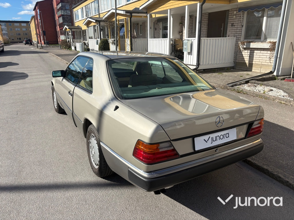 Personbil - Mercedes-Benz, 124, 300 CE