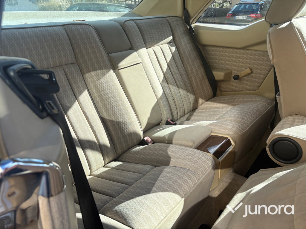 Personbil - Mercedes-Benz, 124, 300 CE