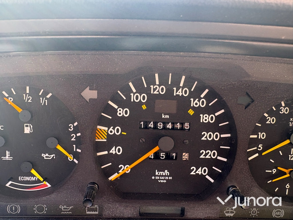 Personbil - Mercedes-Benz, 124, 300 CE