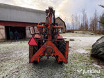 Traktor + Kran - Massey Ferguson 175, FMV 1800