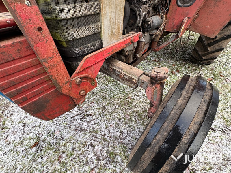Traktor + Kran - Massey Ferguson 175, FMV 1800