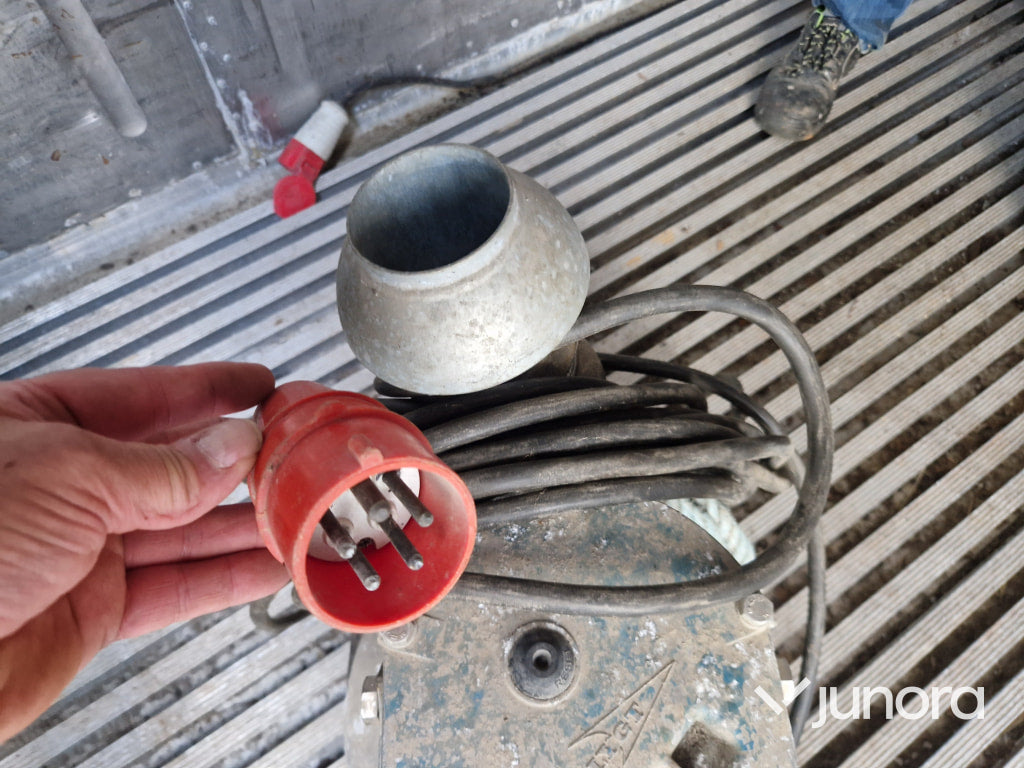 Dränkbarpump av märket Flygt