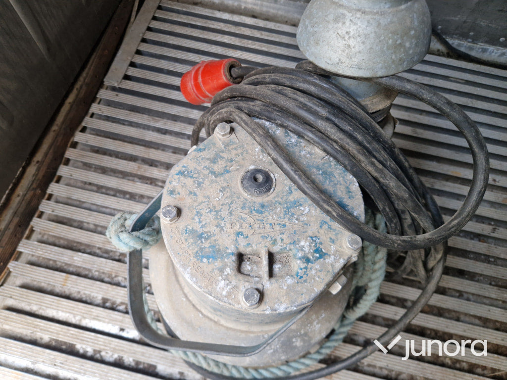 Dränkbarpump av märket Flygt