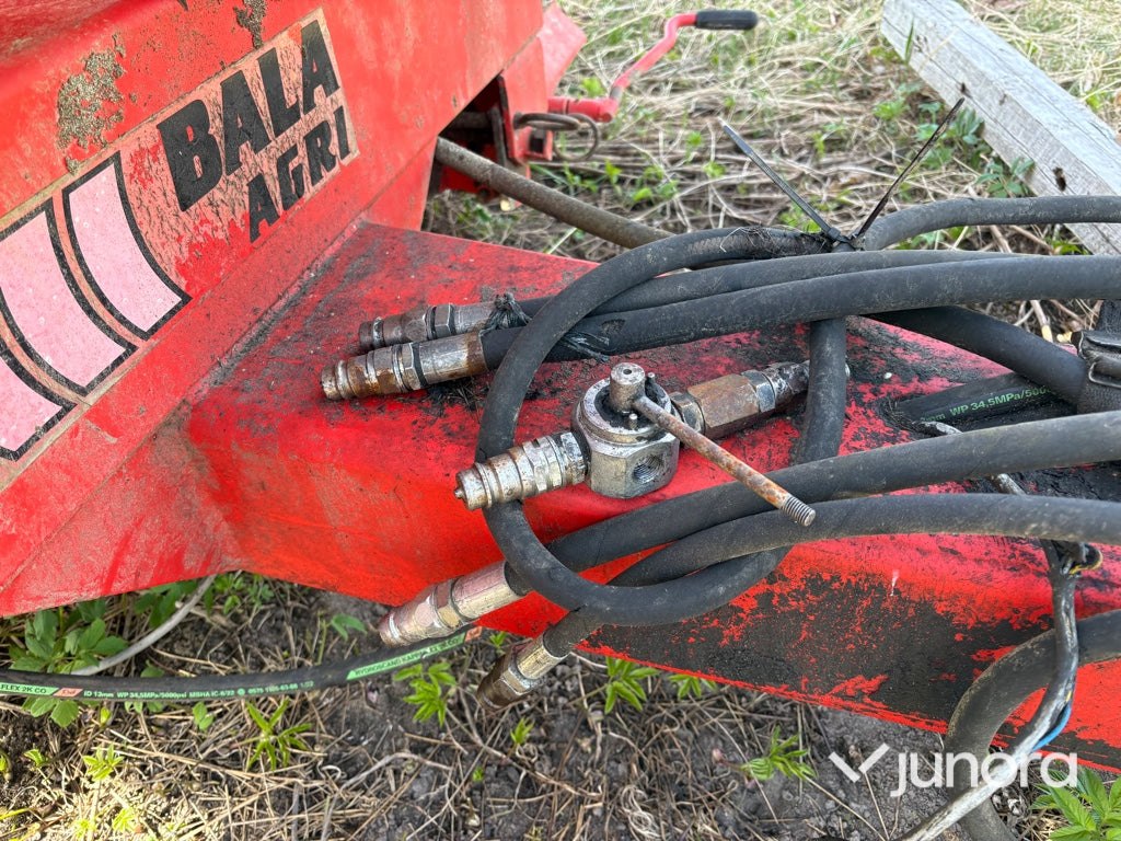 Rundballsvagn - Bala Agri