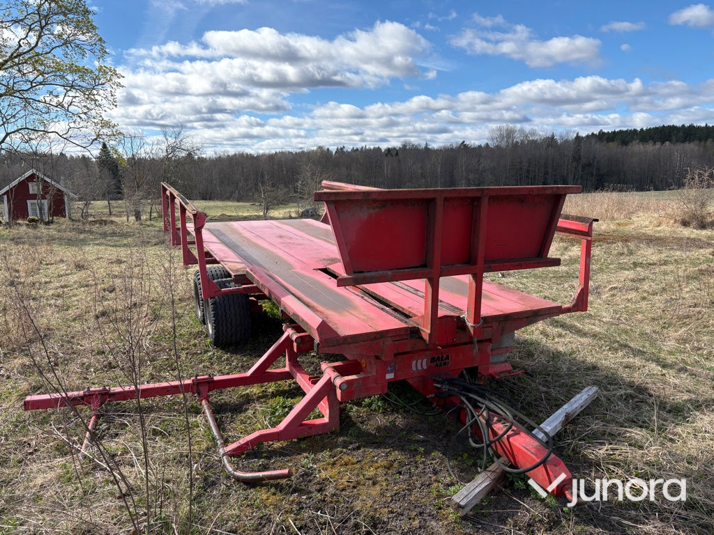 Rundballsvagn - Bala Agri