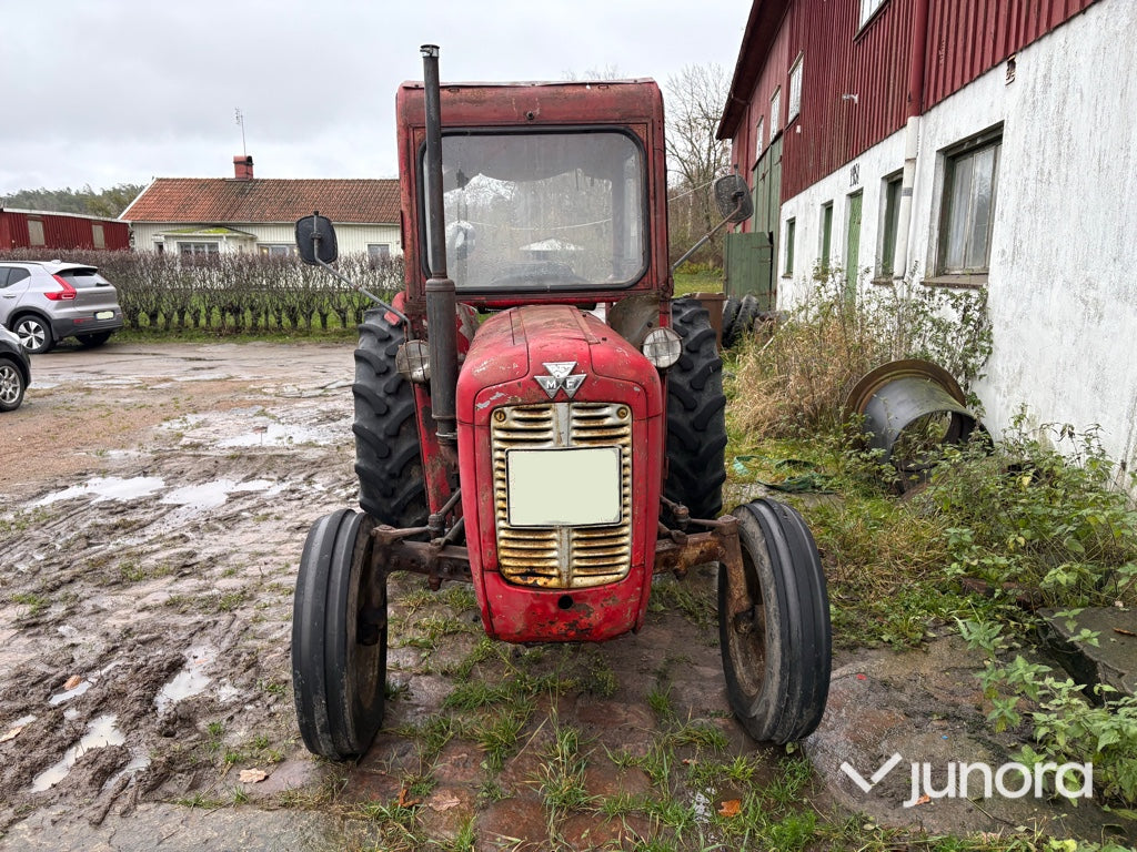 Traktor - MF 35