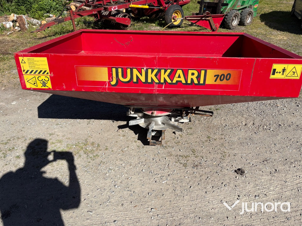 Gödselspridare - Junkkari 700
