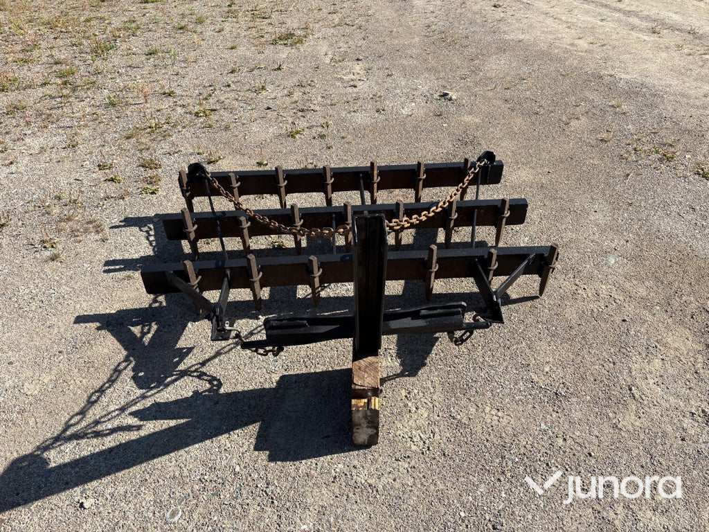 Pinnharv/Gårdsharv