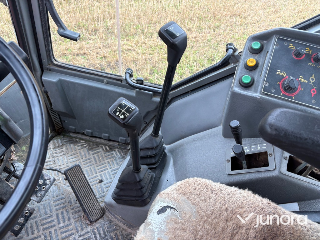 Traktor-MASSEY FERGUSON 3630-4
