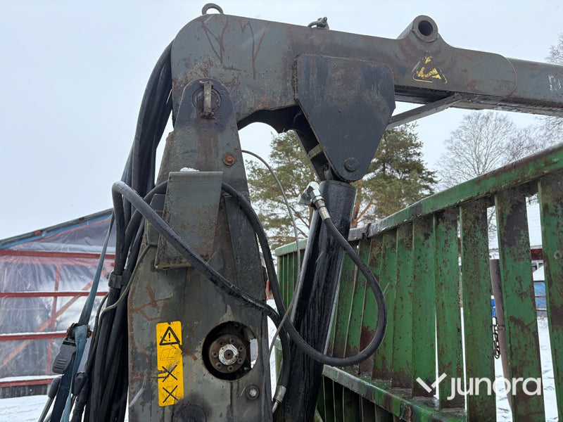 Skogsvagn - Källefall, med kran