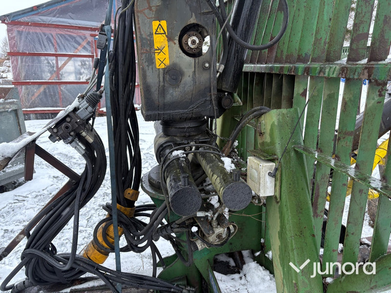 Skogsvagn - Källefall, med kran