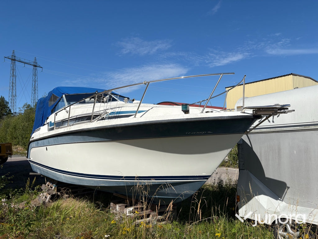 Båt - Carver Montego 528 Midcabin (28 fot)