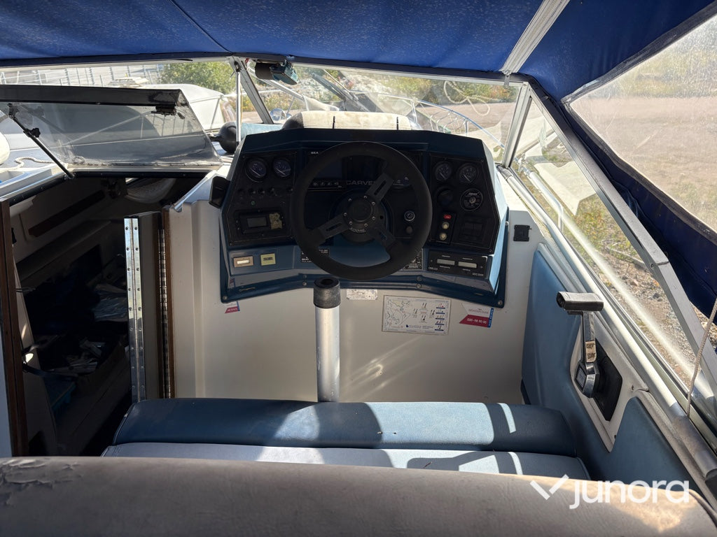 Båt - Carver Montego 528 Midcabin (28 fot)