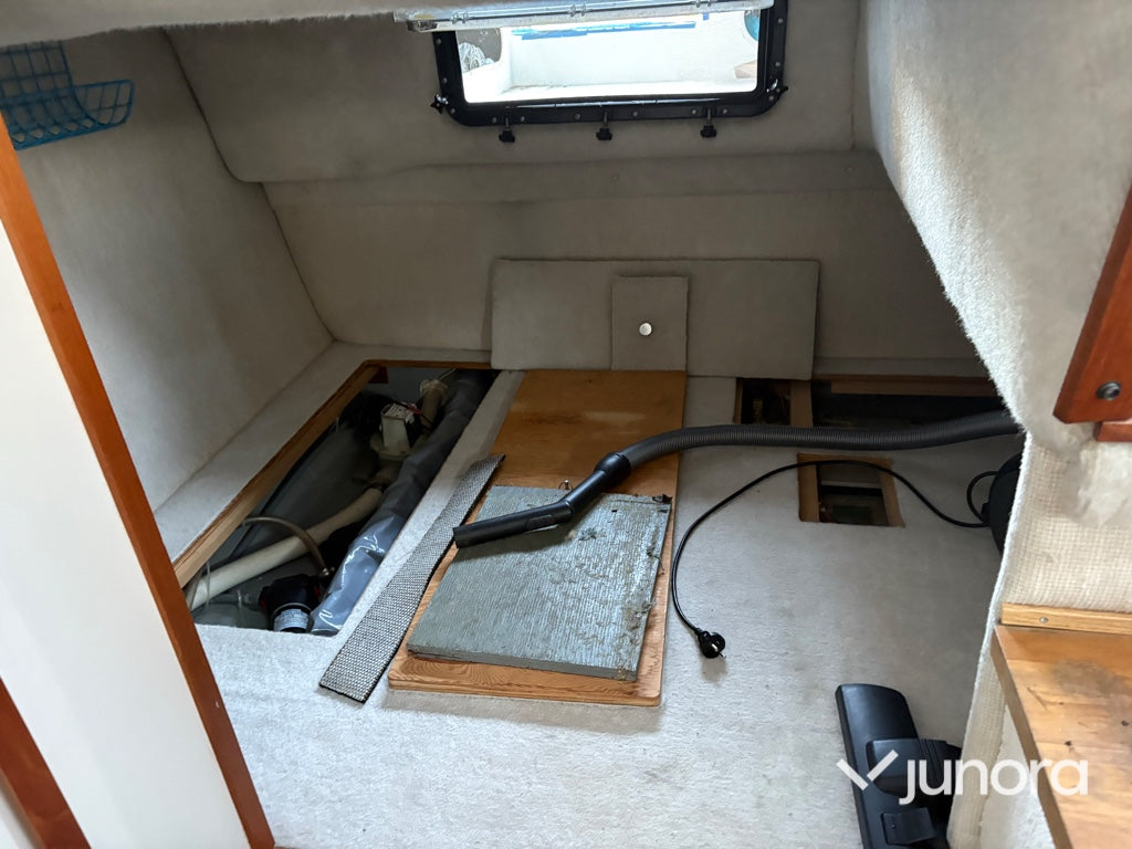 Båt - Carver Montego 528 Midcabin (28 fot)