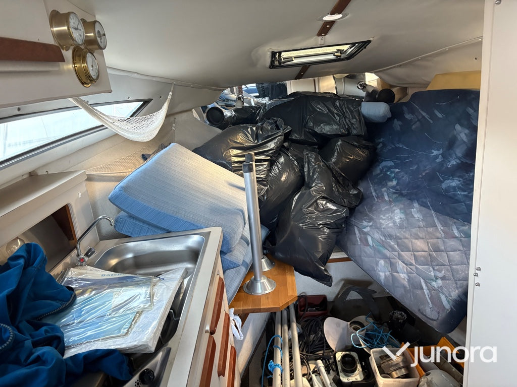 Båt - Carver Montego 528 Midcabin (28 fot)