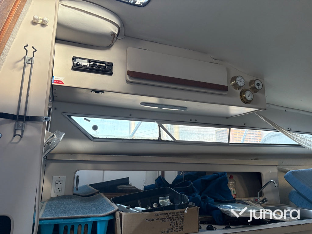 Båt - Carver Montego 528 Midcabin (28 fot)