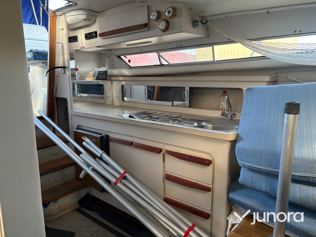 Båt - Carver Montego 528 Midcabin (28 fot)
