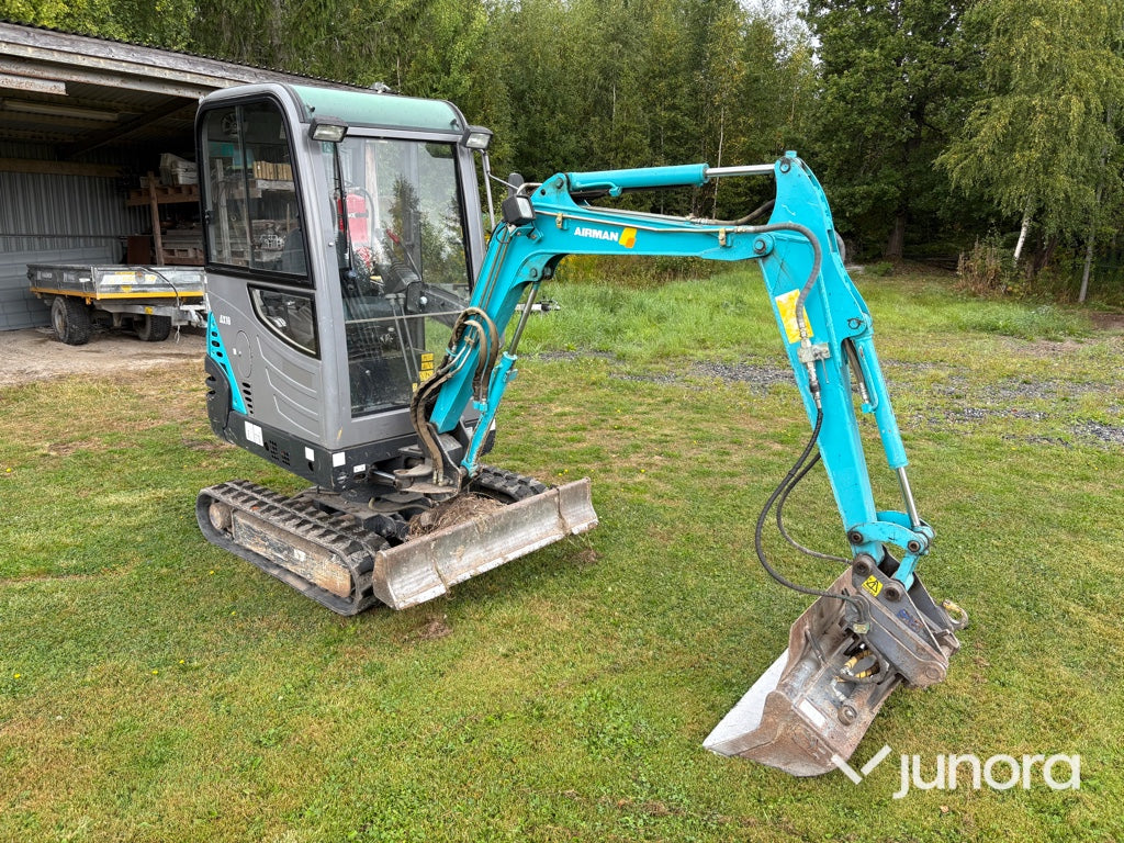 Grävmaskinmini-AIRMAN AX18-3