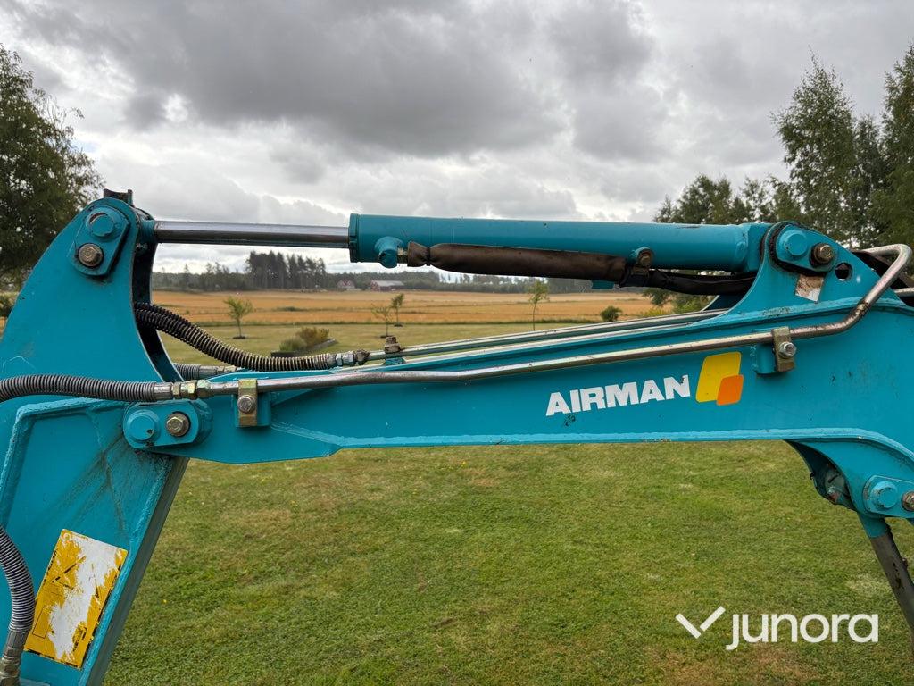 Grävmaskinmini-AIRMAN AX18-3