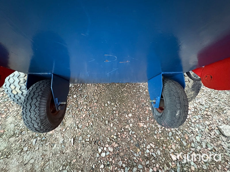 Lövsug – bensindriven, med samlarbehållare