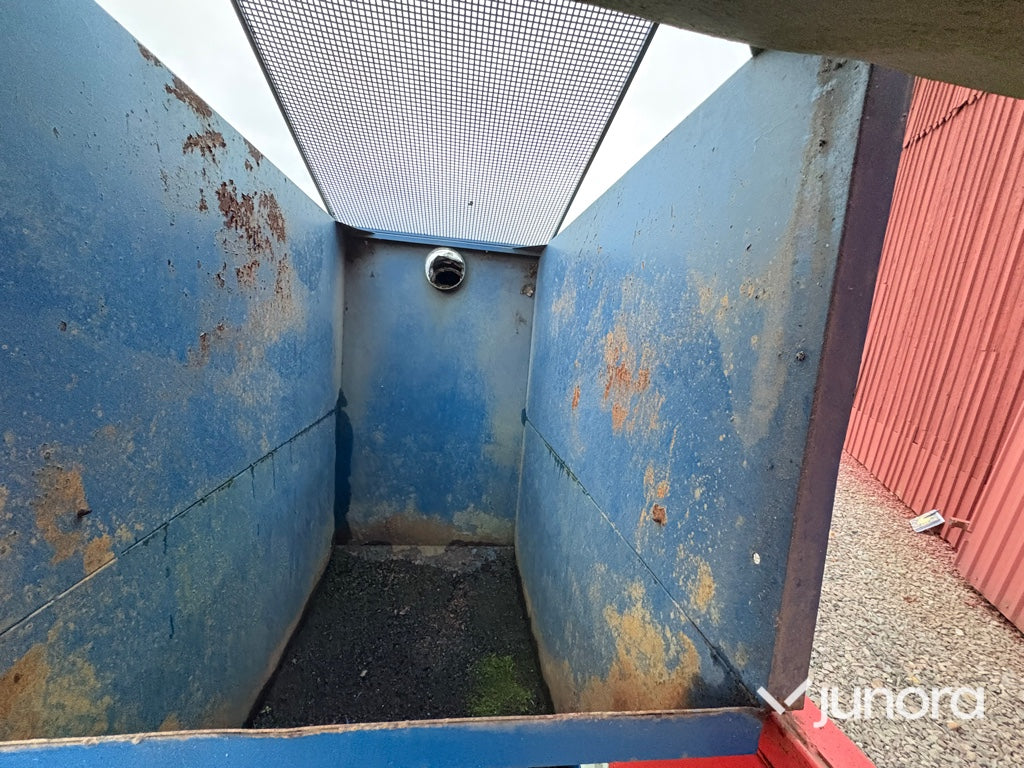 Lövsug – bensindriven, med samlarbehållare