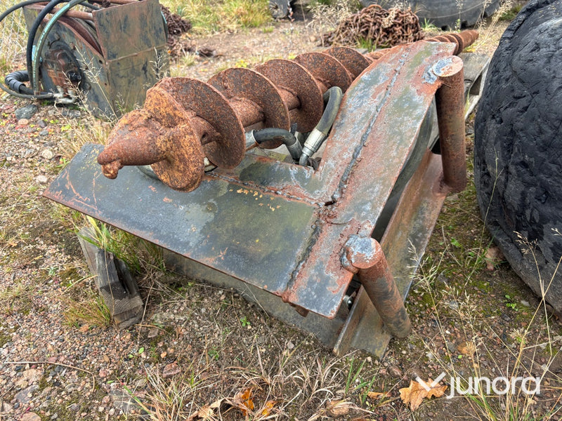 Jordborr S40 med hydraulmotor