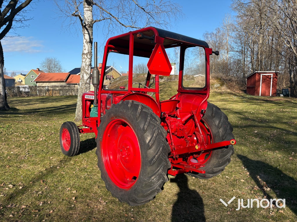 Traktor - Volvo BM 400 Buster med lastare