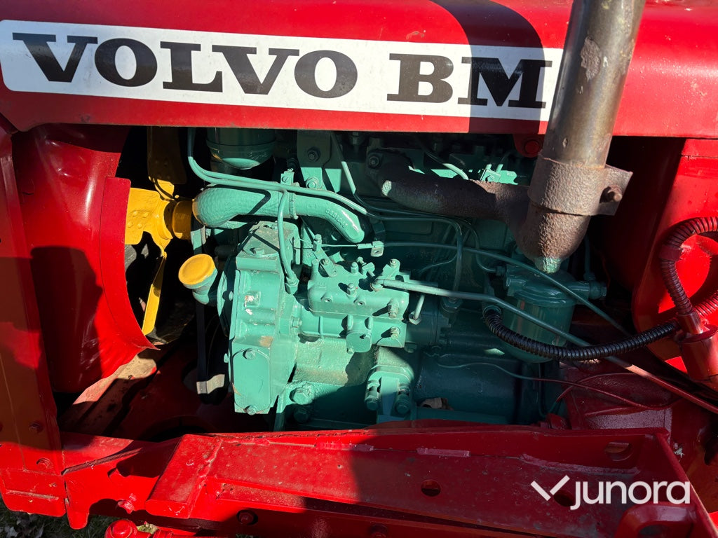 Traktor - Volvo BM 400 Buster med lastare