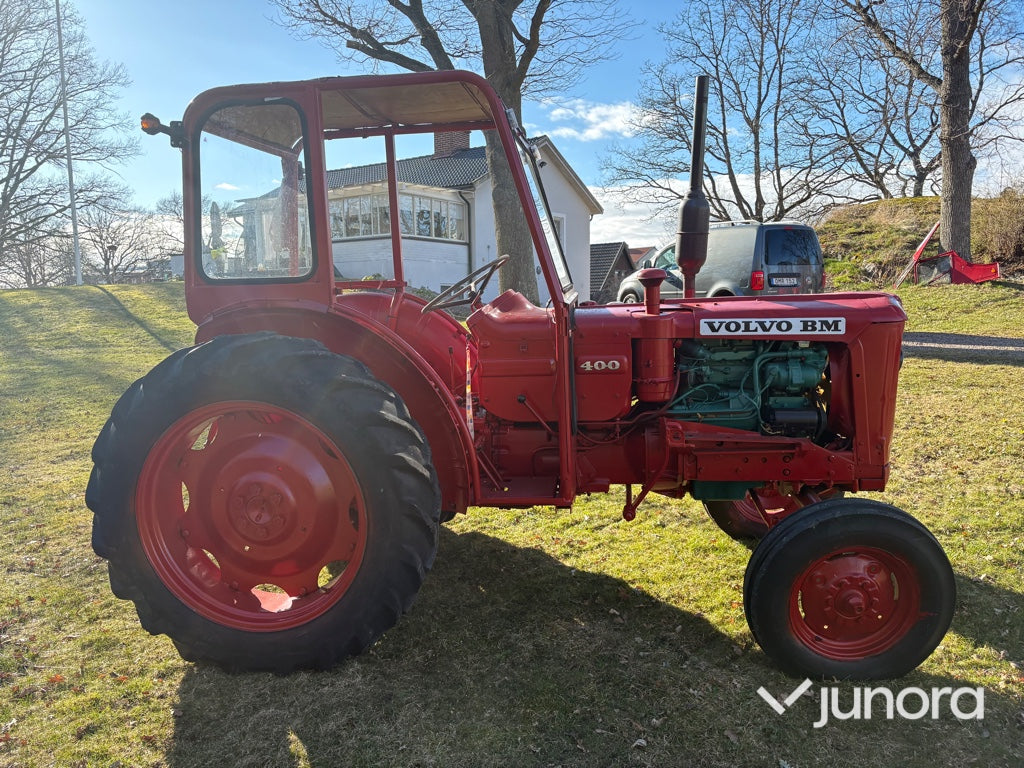 Traktor - Volvo BM 400 Buster med lastare