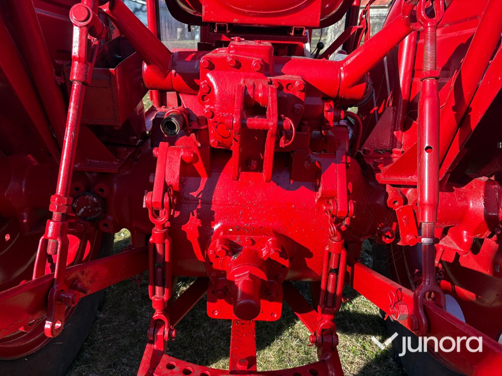 Traktor - Volvo BM 400 Buster med lastare