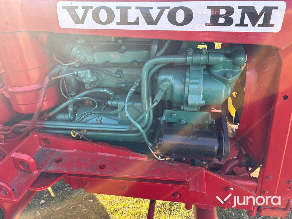 Traktor - Volvo BM 400 Buster med lastare