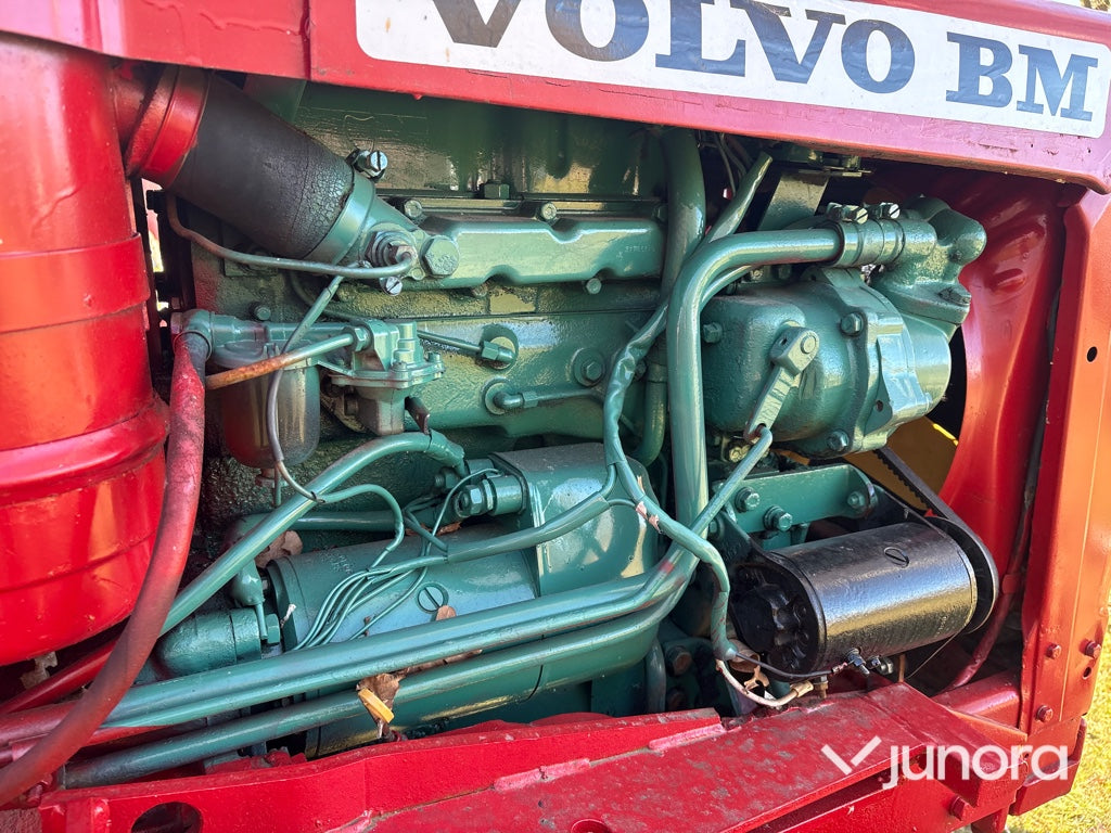 Traktor - Volvo BM 400 Buster med lastare